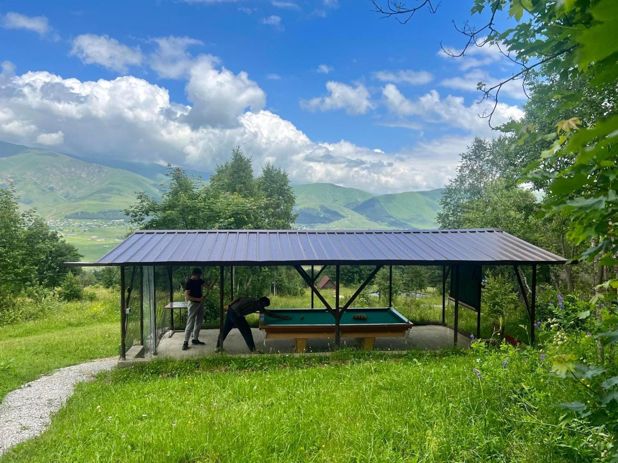 Glamping Wolf Mount Villa Margahovit Kültér fotó
