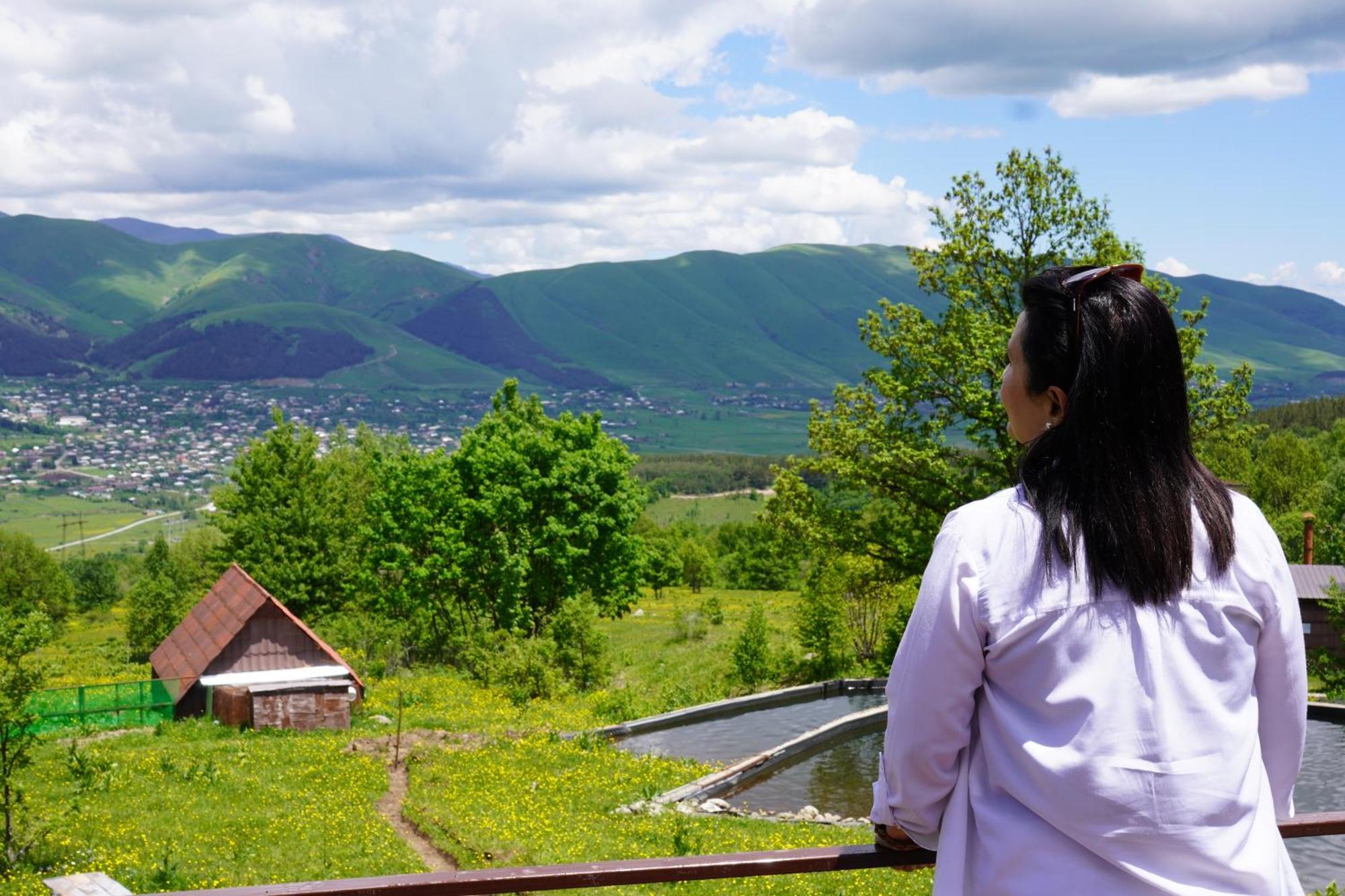 Glamping Wolf Mount Villa Margahovit Kültér fotó